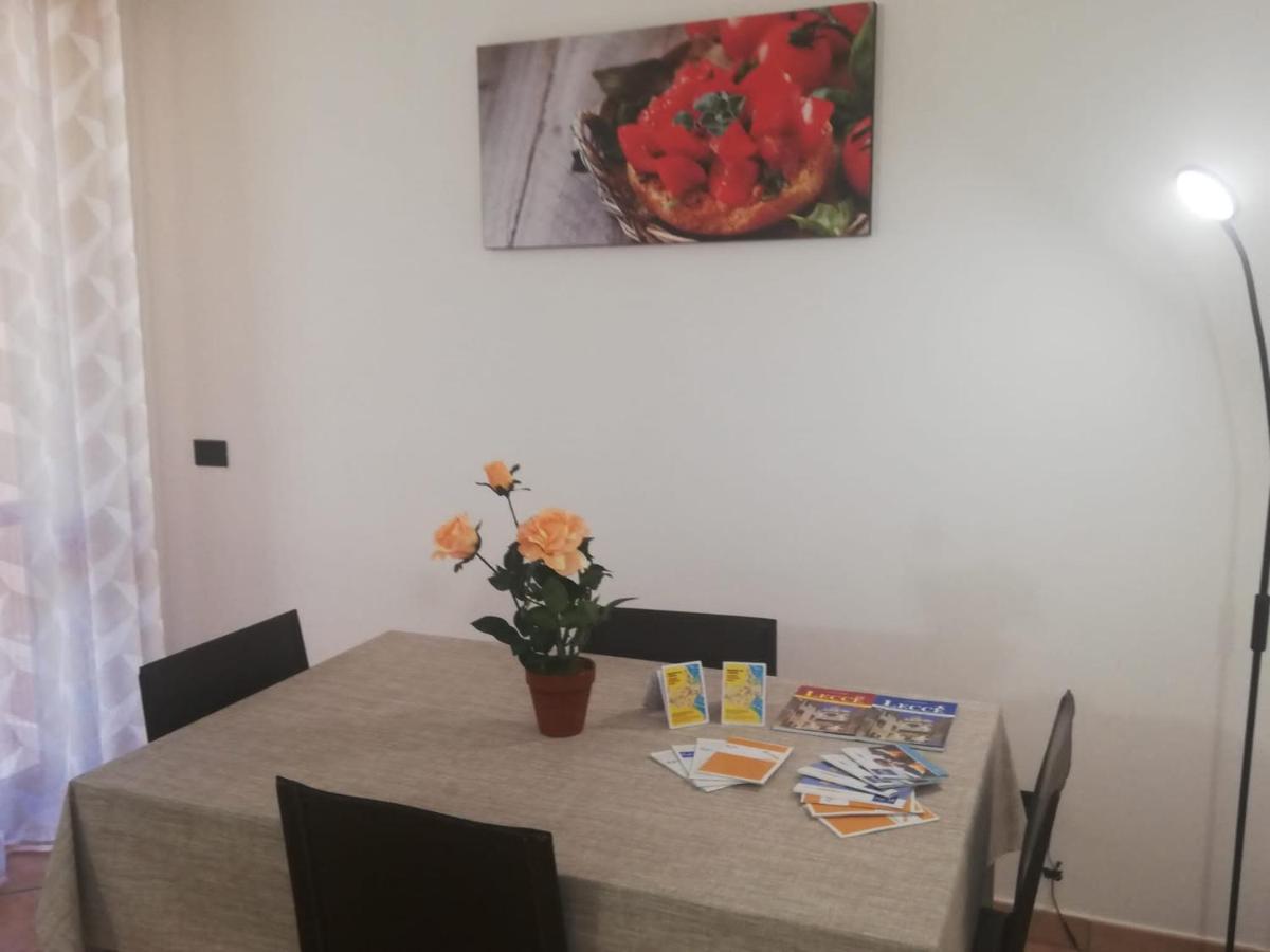 Ferienwohnung Rosahouse Lecce Exterior foto